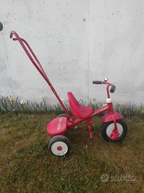 Triciclo Radio Flyer