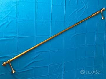 Asta in ottone per tende.