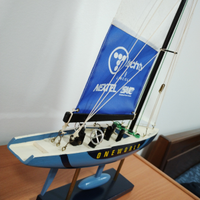 Modellino barca a vela