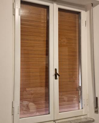 finestre varie in abete