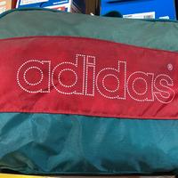 Borsa Adidas con fondo e tracolla