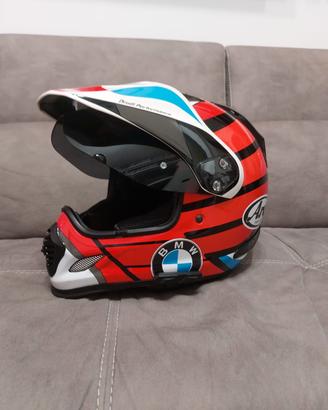 ARAI TOUR X4