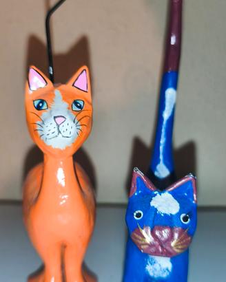 Coppia Statuette Gatti in Legno 