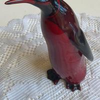 Royal Doulton statuina Pinguino flambè