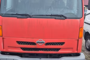 Nissan Atleon 2003 km. 120.000