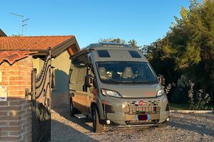 Camper Van Bürstner