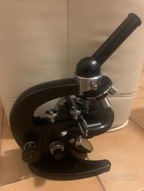 Microscopio Zeiss LG