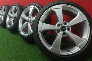 Cerchi Audi A3 S3 Original Gomme Pirelli 235 35 19