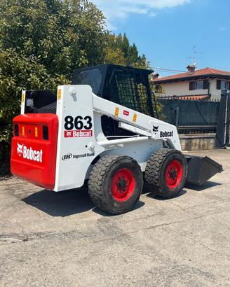 P208 MINI PALA BOBCAT 863 35 Q.LI GOMMATA