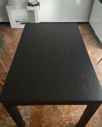 tavolo per 8 persone 
