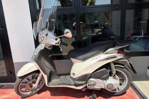 Scooter piaggio Liberty  125 cc