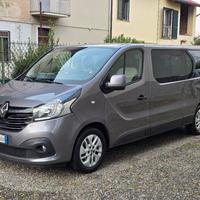 Renault trafic passo lungo 9 posti 