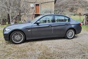 BMW 318D anno 2008