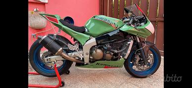 Kawasaki ninja 600 racing Europa