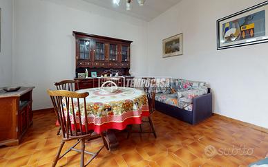 Casa Indipendente con terreno Siligo