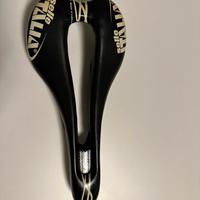 Sella bici corsa carbonio Selle Italia