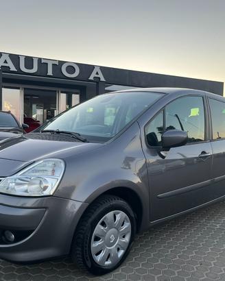 RENAULT Grand Modus 1.5 dCi 90 CV Night&Day