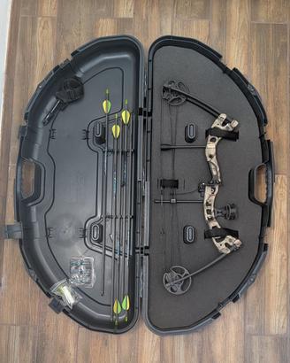 Arco coumpound con custodia 