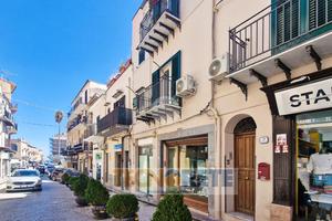 5 LOCALI A MONREALE
