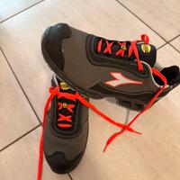 Diadora antinfortunistica 43