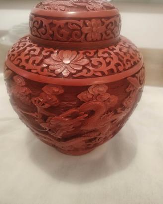 vintage Cinnabar rosso draghi