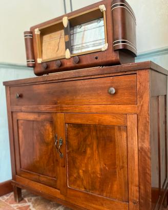 mobili antiquariato 