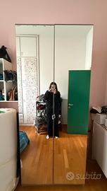 Armadio IKEA PAX con ante a specchio VIKEDAL