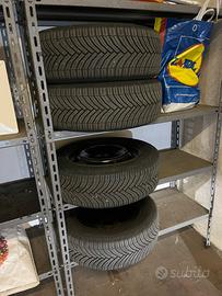 Gomme 4 stagioni 185/60 R15