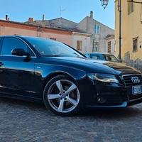 AUDI A4 2.0 143 CV - Multitronic