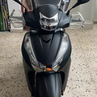 Honda sh 300 - buone condizioni