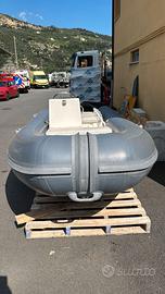 NOVURANIA 430 deluxe Mercury 40 EFI elpt 2017