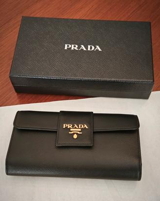 Prada portafoglio pelle in saffiano 