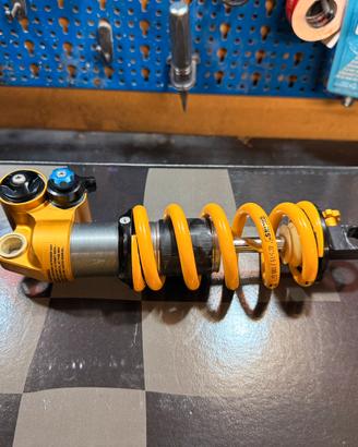 Ammortizzatore ohlins ttx. 22.  210x55