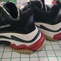 SNEAKERS BALENCIAGA