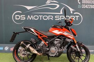 KTM Duke 125 GARANZIA PERMUTE FINANZIAMENTO