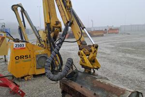 Decespugliatore a braccio