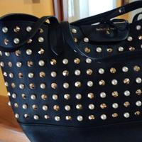 borsa con borchie 