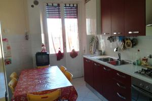 Singola per ragazze in Viale Mazzini, Siena