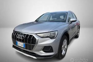AUDI Q3 35 TDI quattro S tronic Business