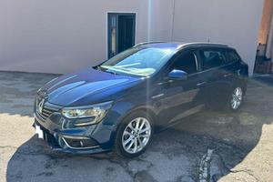 RENAULT Mégane Sporter Blue 1.5 dCi 115CV Intens