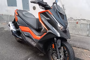 Scooter Kymco DTX 360 (350 cc)