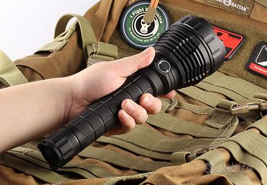 TORCIA Convoy L6 3800LM Cree XHP70 N4 5000K