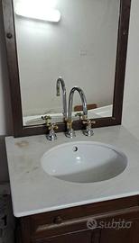 Mobile bagno arte povera con lavabo