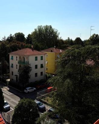 Appartamento di 137 m² con 4 locali e box auto a P