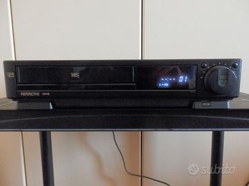 Videoregistratore VHS Hitachi M141E