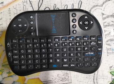 mini tastiera con mouse integrato x mini pc