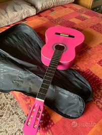 Chitarra classica rosa
