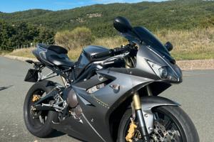 Triumph Daytona 675