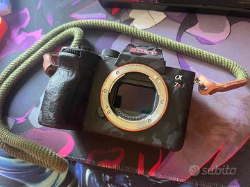 Sony Alpha 7R  IV solo 84000 scatti 2 batterie
