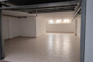 Ampio garage 68 m² - Via Vittorio De Sica Cagliari